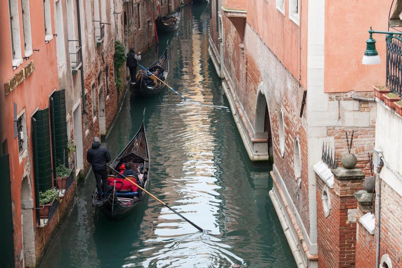 Simon' Secret Hotel Venice Luaran gambar